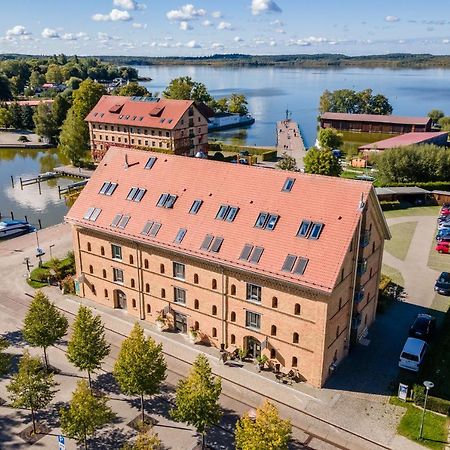 Hotel Alter Kornspeicher Neustrelitz Ngoại thất bức ảnh