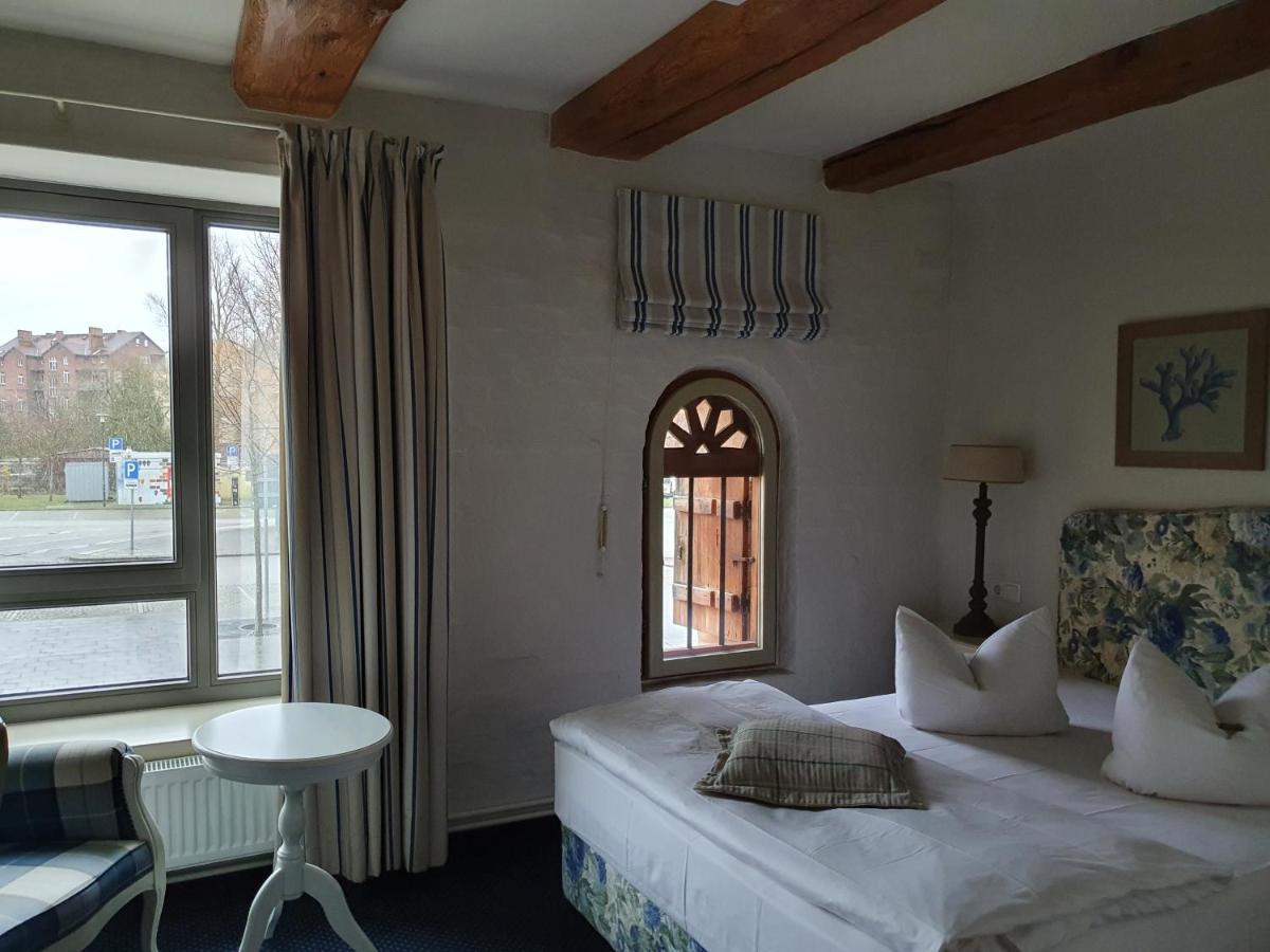 Hotel Alter Kornspeicher Neustrelitz Ngoại thất bức ảnh