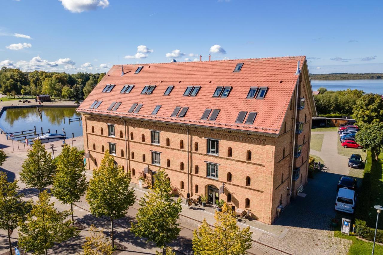 Hotel Alter Kornspeicher Neustrelitz Ngoại thất bức ảnh