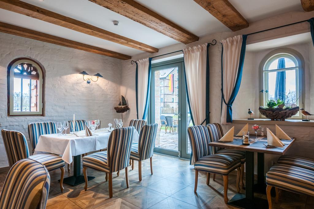 Hotel Alter Kornspeicher Neustrelitz Ngoại thất bức ảnh