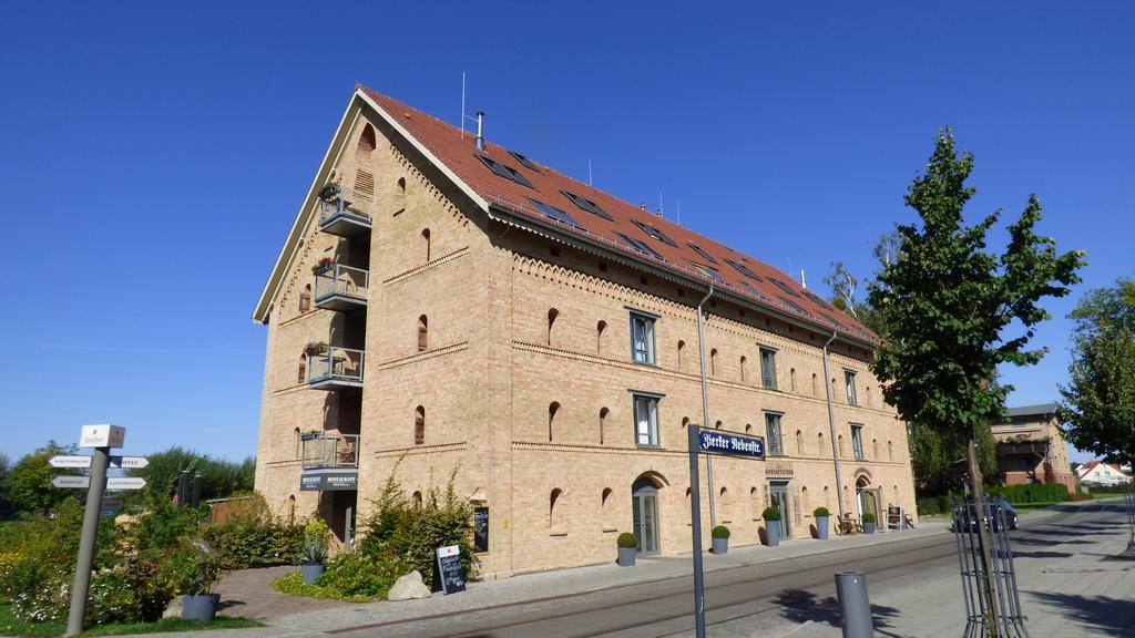 Hotel Alter Kornspeicher Neustrelitz Ngoại thất bức ảnh