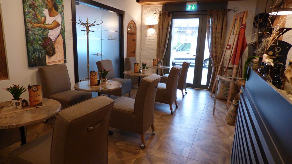 Hotel Alter Kornspeicher Neustrelitz Ngoại thất bức ảnh